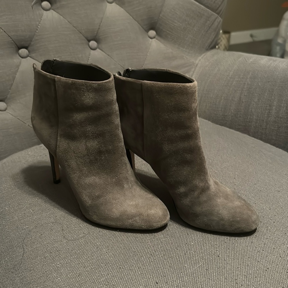 Sam Edelman grey suede booties
